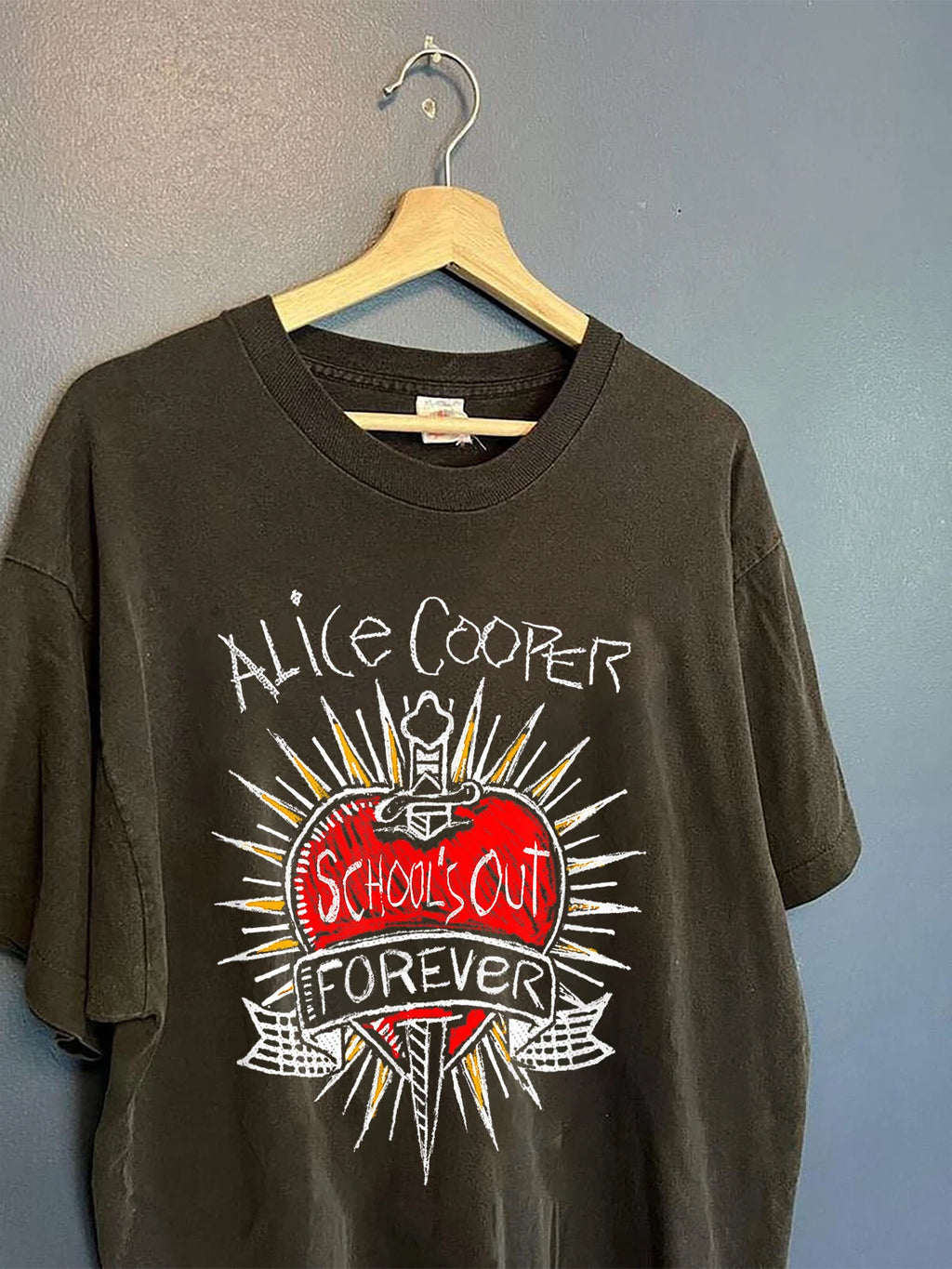 Alice Cooper - Vintage School's Out Forever T-Shirt