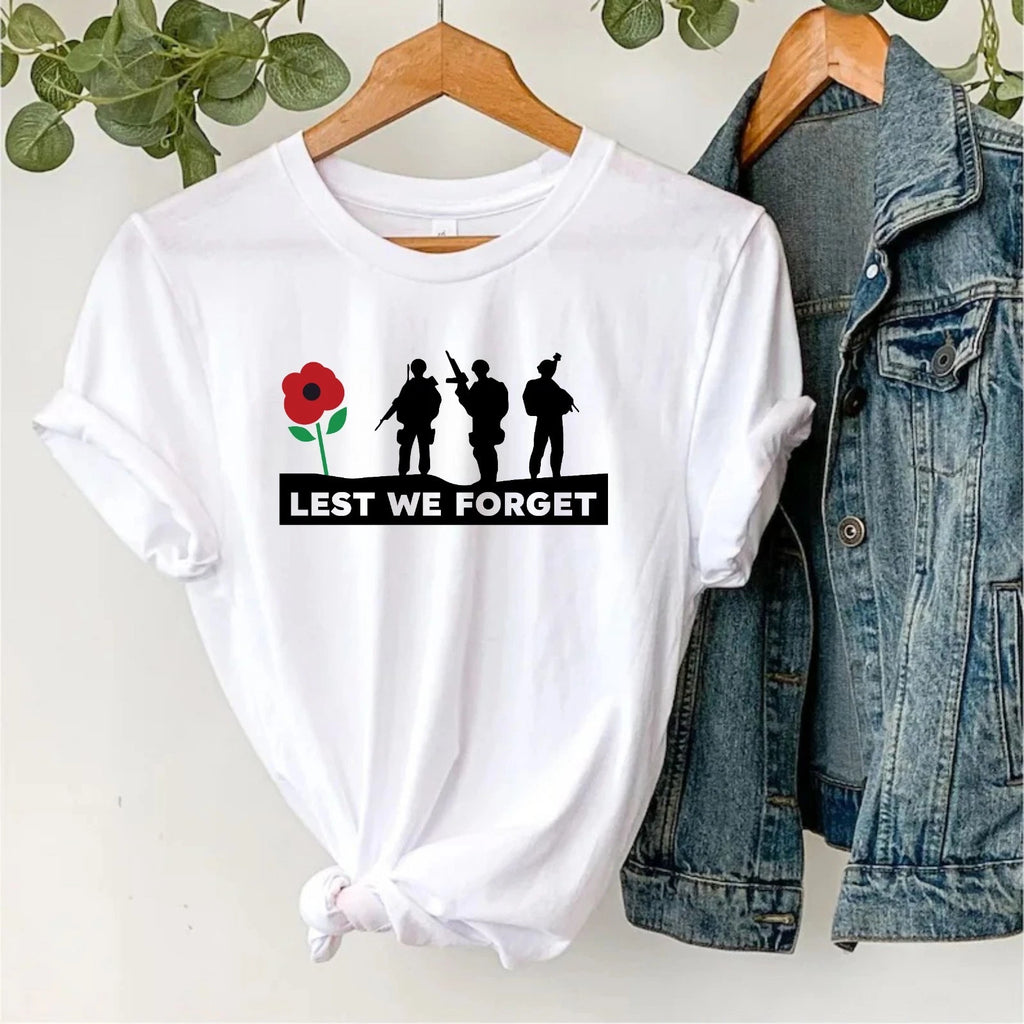 Lest We Forget Remembrance Day T-Shirt - Vintage Memorial Honouring Heroes Tee