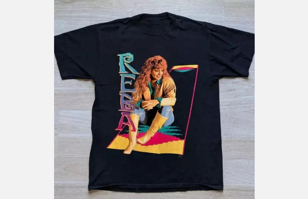 Reba Mcentire Shirt, Rebe Mcentire Portrait Vintage Shirt