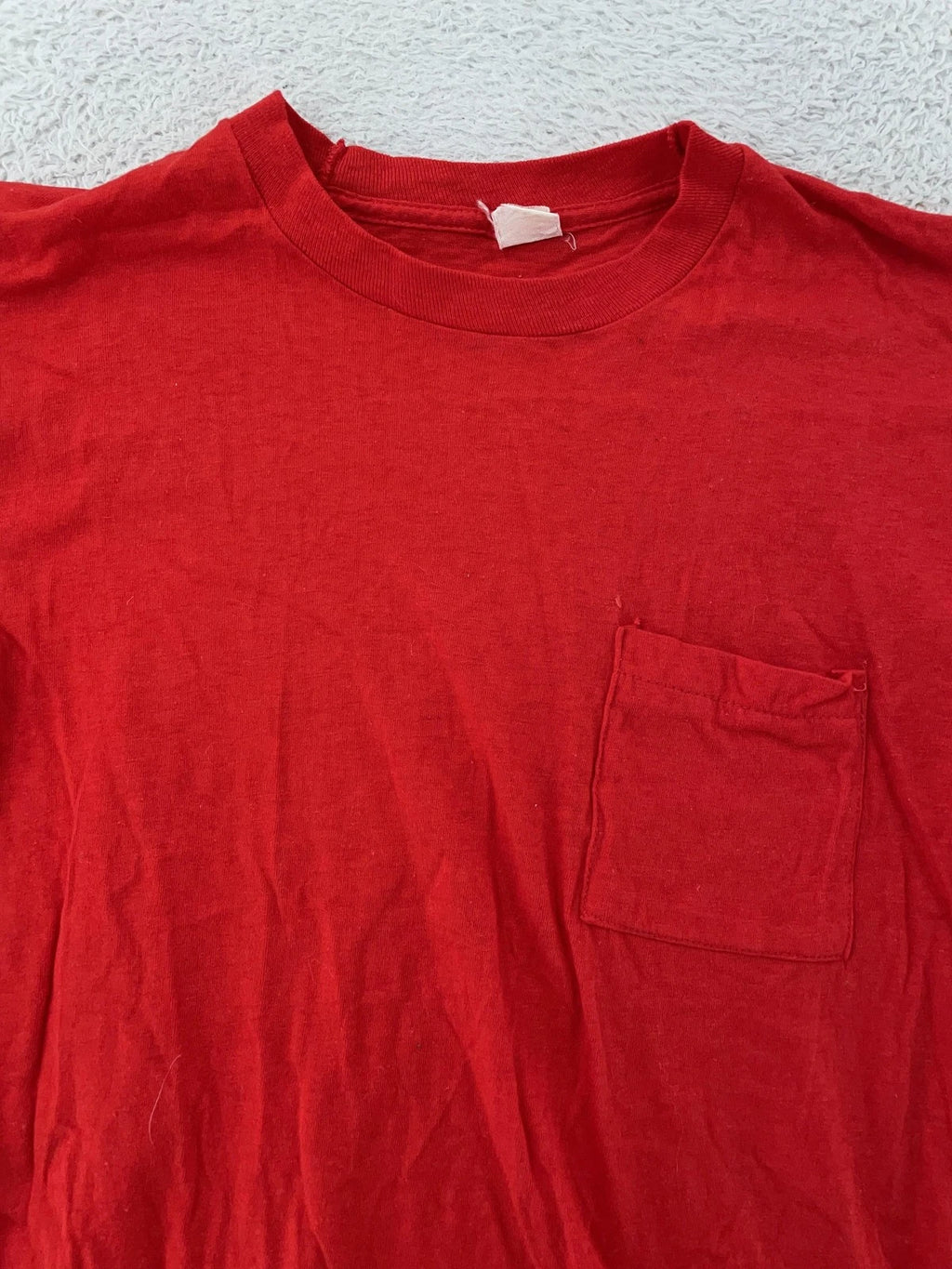 Vintage 80s Blank Red Pocket T-Shirt Mens XS rewneck Short Sleeve Solid Basic