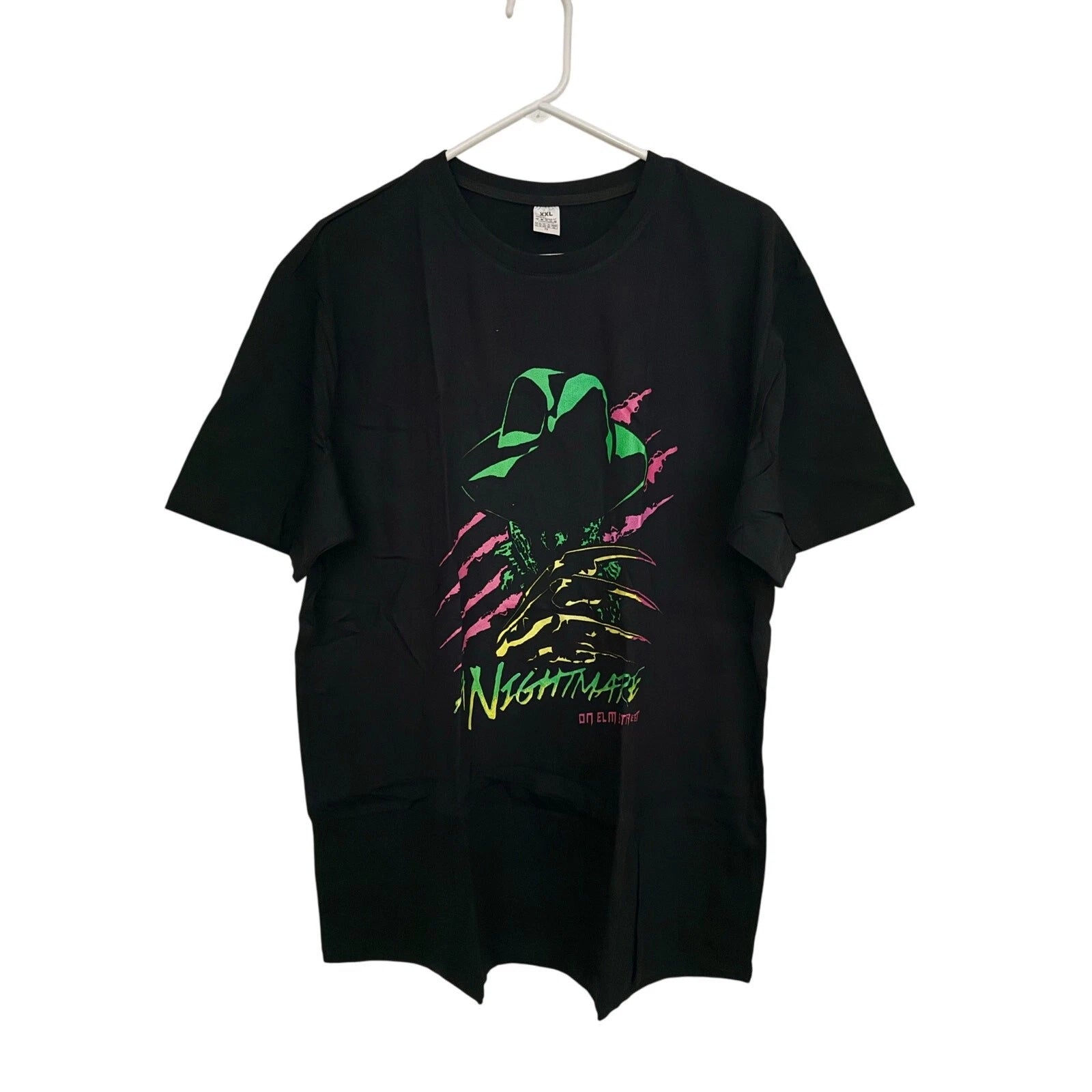 Vintage-Inspired Freddy Krueger A Nightmare on Elm Street Graphic Tee (Size 2XL)