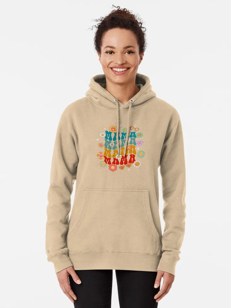 "Groovy Mama Love - Retro Flower Power Design" Classic T-Shirt