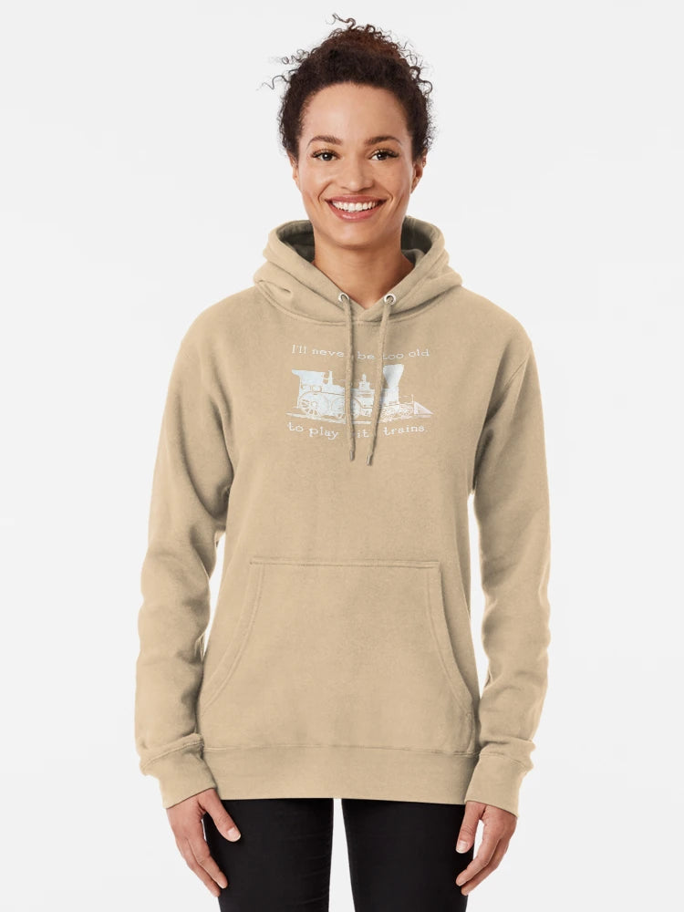 "I'll never be too old to play with trains" Trainspotter, model train, train fan Classic T-Shirt